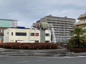 河辺駅南口噴水