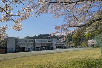 青梅市立第七中学校の画像