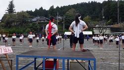 雨の中の運動会の画像1