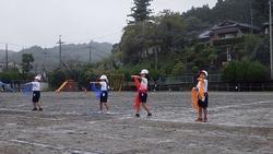 雨の中の運動会の画像4