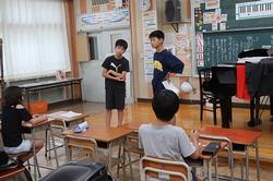 新しい企画の話し合いの画像