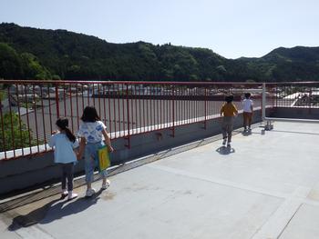 学校探検(1,2年生)の画像3