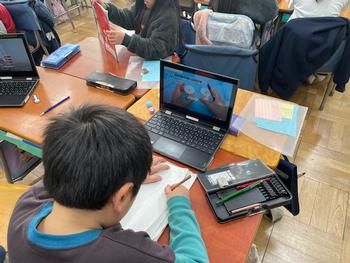 紙コップのおもちゃの作り方の画像1
