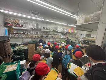 3年生と社会科見学に行ってきましたの画像4