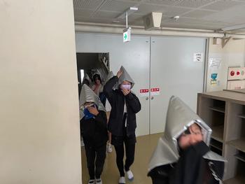 防火扉・起震車体験の画像1
