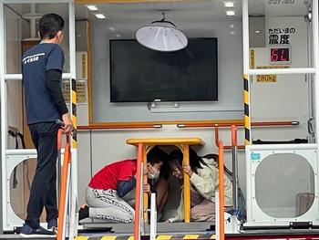 防火扉・起震車体験の画像6