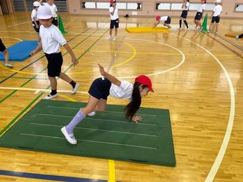  ​特別授業　「マット遊びで伝説の忍者になろう！！」の画像5