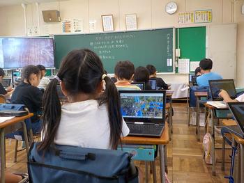 タブレットを活用した学習の画像2