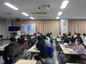 12月12日（木曜日）社会科見学　「日野自動車羽村工場」の画像1