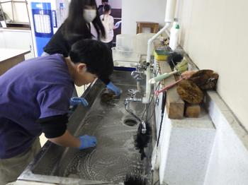 12月5日（木曜日）家庭科　「物を生かして住みやすく」パート1の画像2