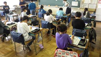 6月10日（月曜日）書写　「小筆の使い方」の画像2