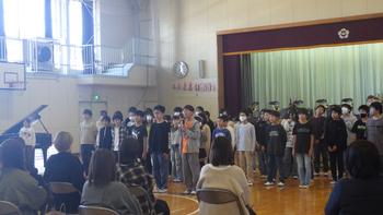 6年　参観保護者会　音楽発表の画像1