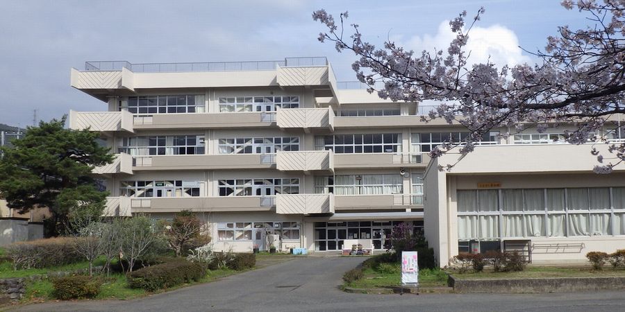 校舎の写真