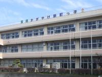 校舎正面画像