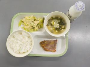 給食の写真