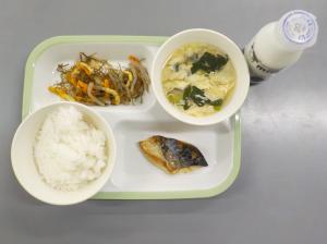 給食の写真
