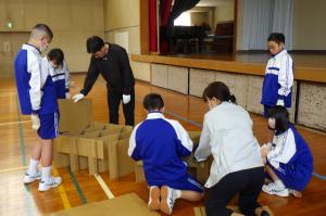 段ボールベッド