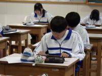 美術授業の様子3