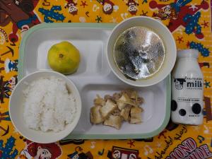 給食の写真
