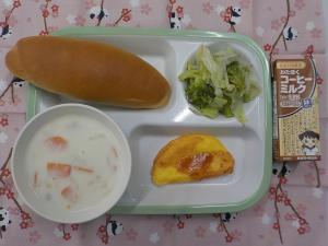 給食の写真
