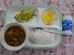 給食の写真