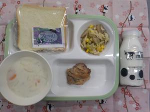 給食の写真