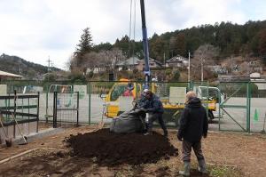 よい黒土です