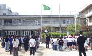 全校昼会