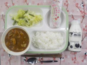 給食の写真