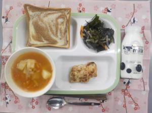 給食の写真