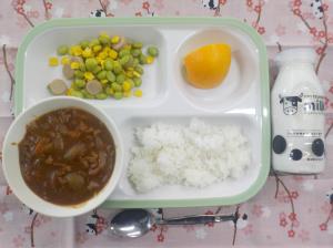 給食の写真