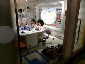 仕事体験の様子です。
